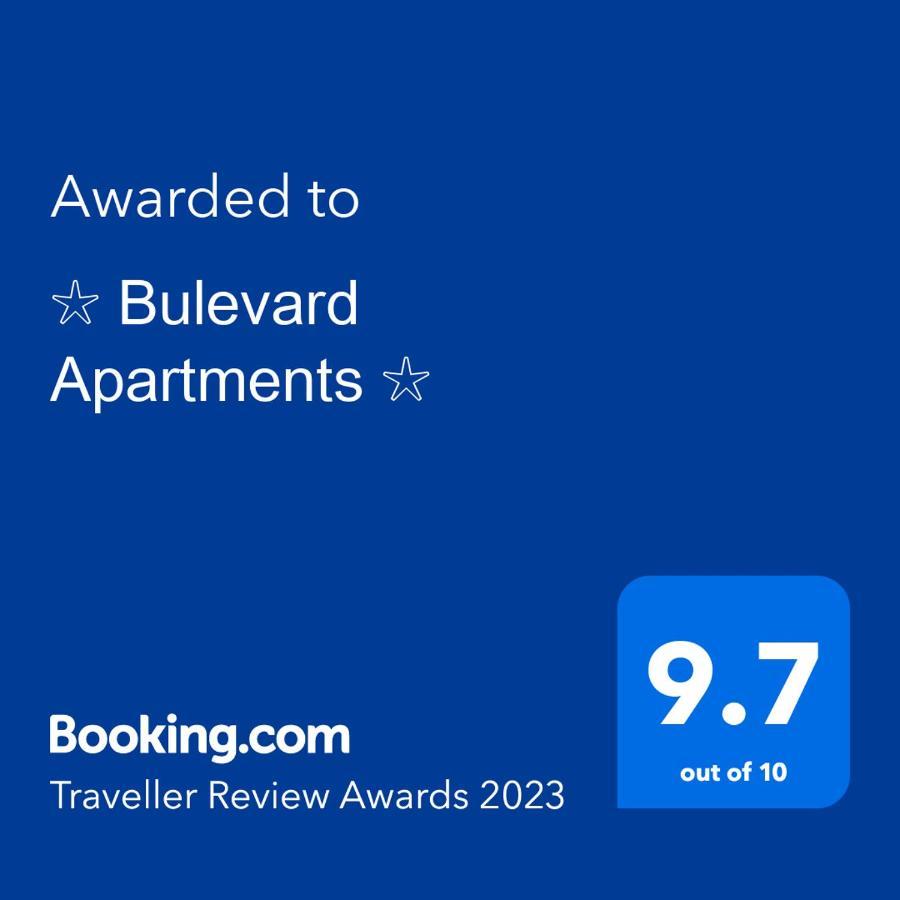 ☆ Bulevard Apartments ☆ Arad Exteriör bild
